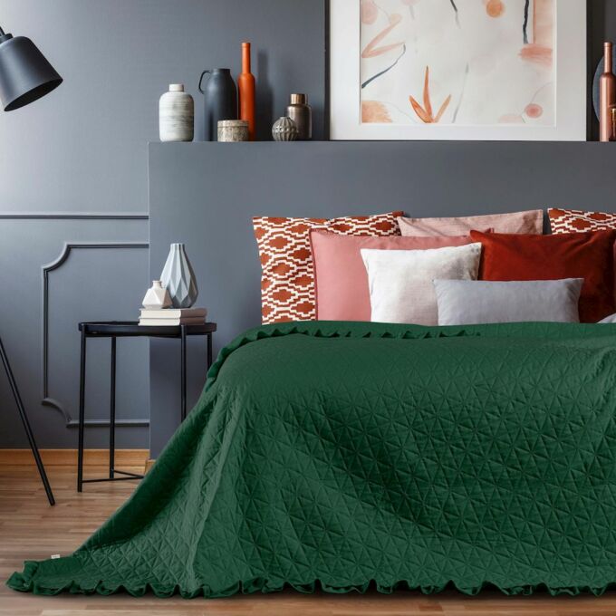 Tilia ágytakaró 170×210 cm - Sötétzöld - fodros